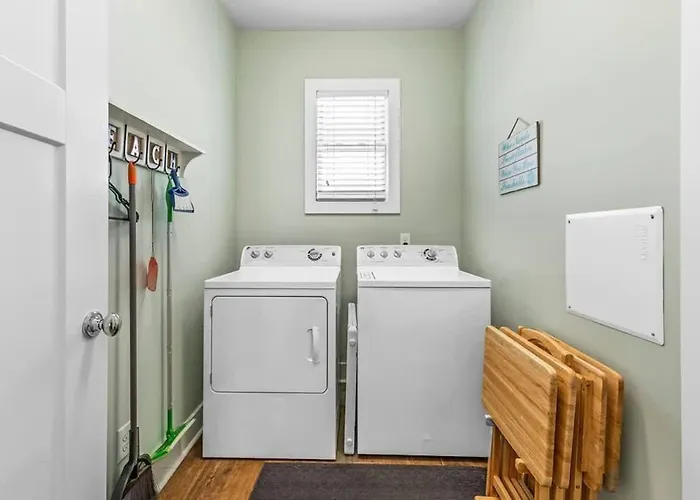 Holiday home 3,700 Snowbird Special With Hot Tub And Golf Cart