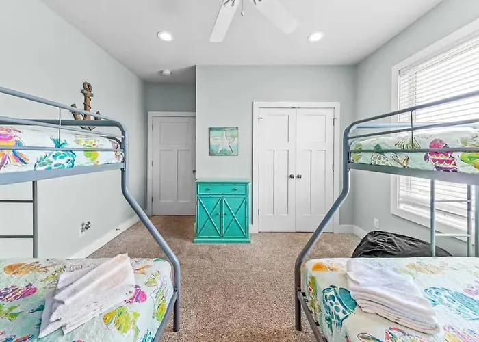 3,700 Snowbird Special With Hot Tub And Golf Cart Gulf Shores