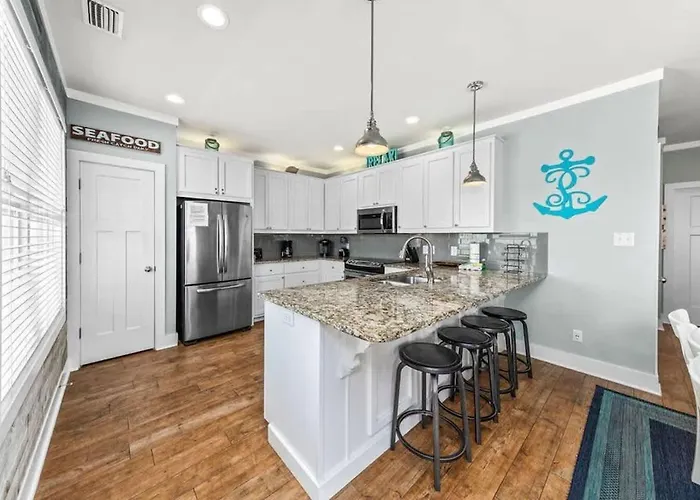 3,700 Snowbird Special With Hot Tub And Golf Cart Gulf Shores